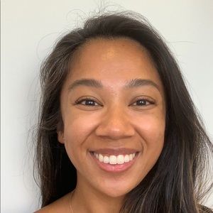 Meet your Posher, Rowena